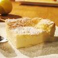 עוגת גבינה אפויה עם פירורים לימוניים