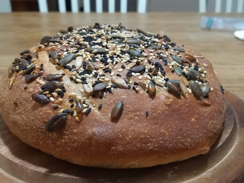 לחם עם גרעינים