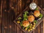 מוזמנים לארוחת ערב אצל קרין גורן - מאפינס קוטג' עם זיתים וגבינת עיזים