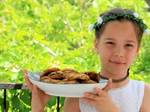 קציצות קישואים עם גבינה בולגרית והזמנה לריקוד צמוד