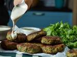 קציצות שעועית מונג (מש) עם רוטב טריאקי