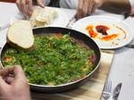 שקשוקה פיקנטית עם אריסה ולימון כבוש