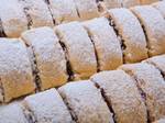 עוגיות מהירות עם תמרים ואגוזים וקינמון