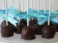 קטנות ומקסימות: עוגות על מקל - Cake Pops